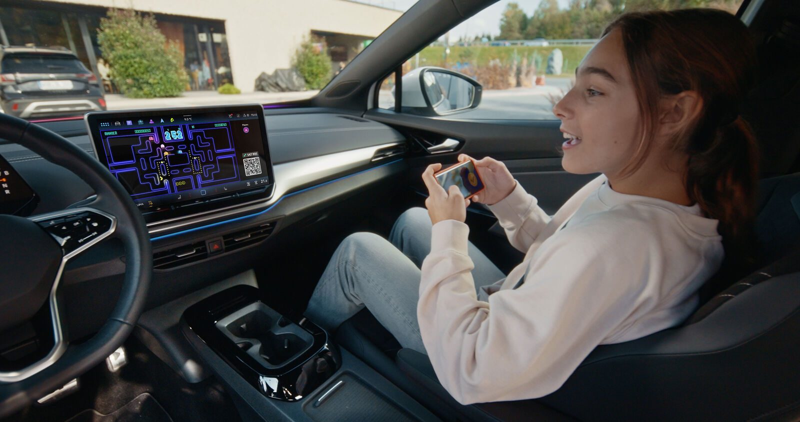Play PAC-MAN in Volkswagen vehicles with AirConsole